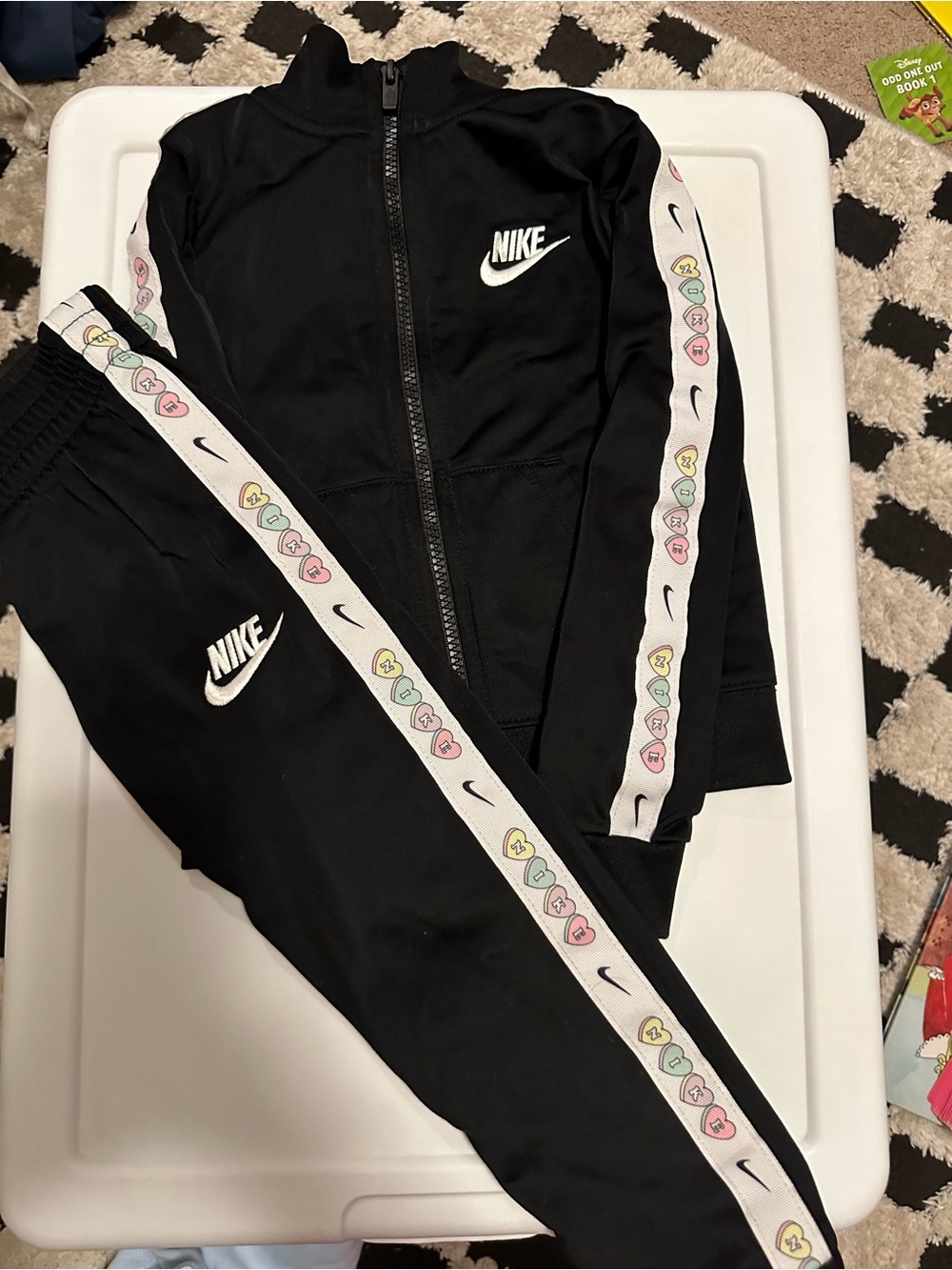 Nike Black Kids Jogger Set with Pastel Heart Side Stripe